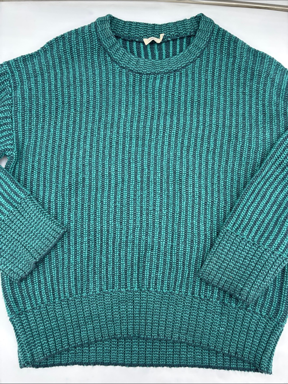 Faherty Heirloom Relaxed Crewneck Sweater in Seamoss Stripe